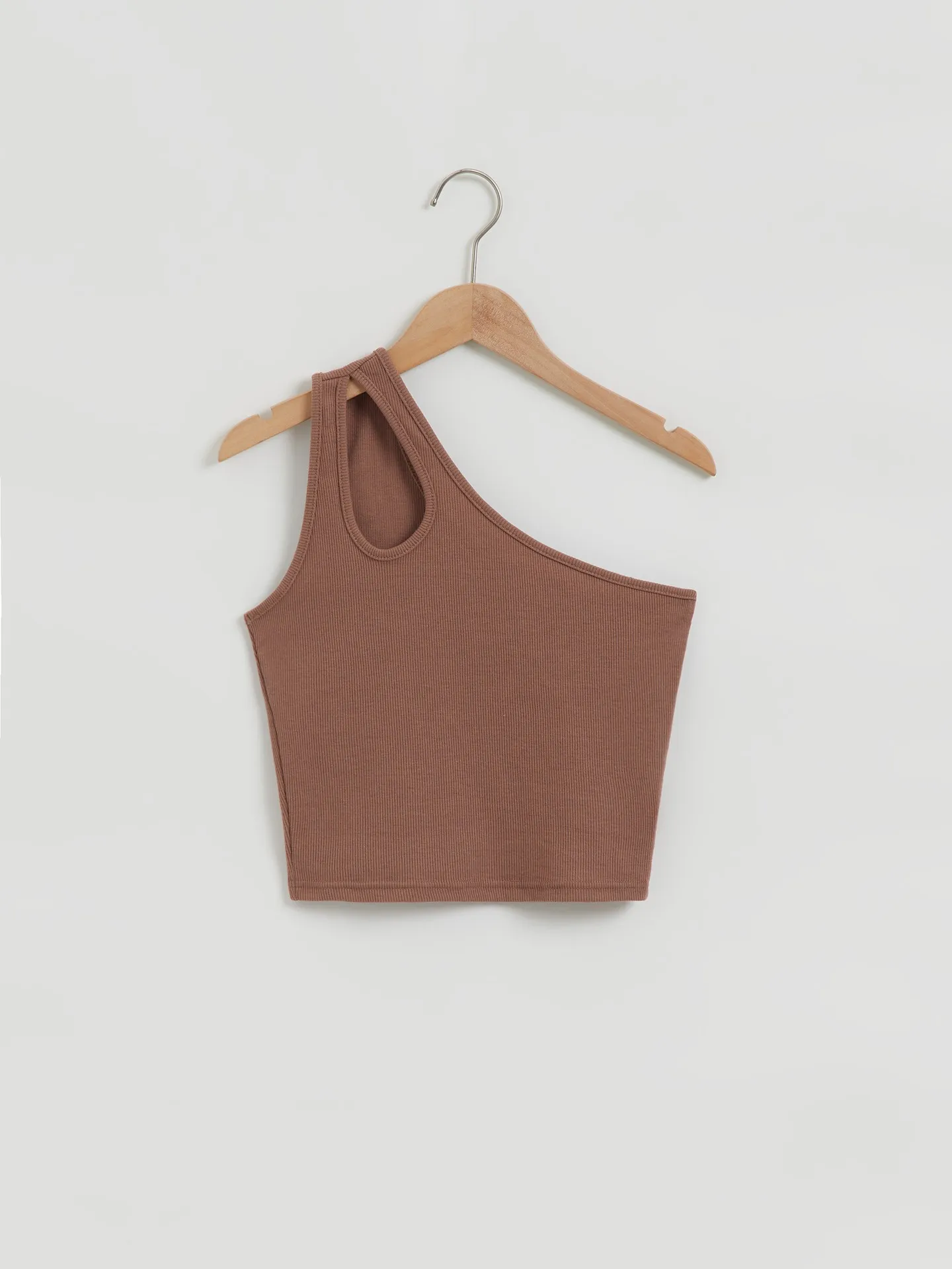 新品 little suzie ASYMMETRIC CUT OUT TANK Asymmetric Cut Out Tank Top | Savana | Bestsellers