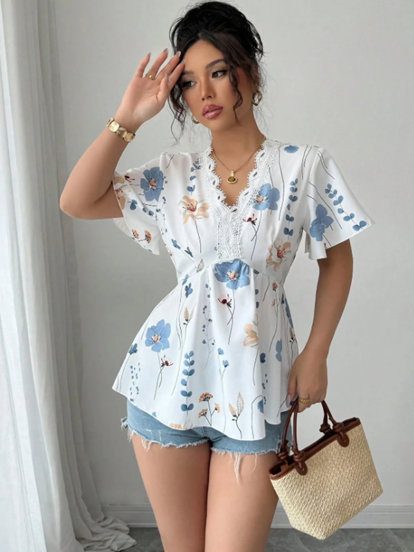 Trim Lace Top Sort 1
