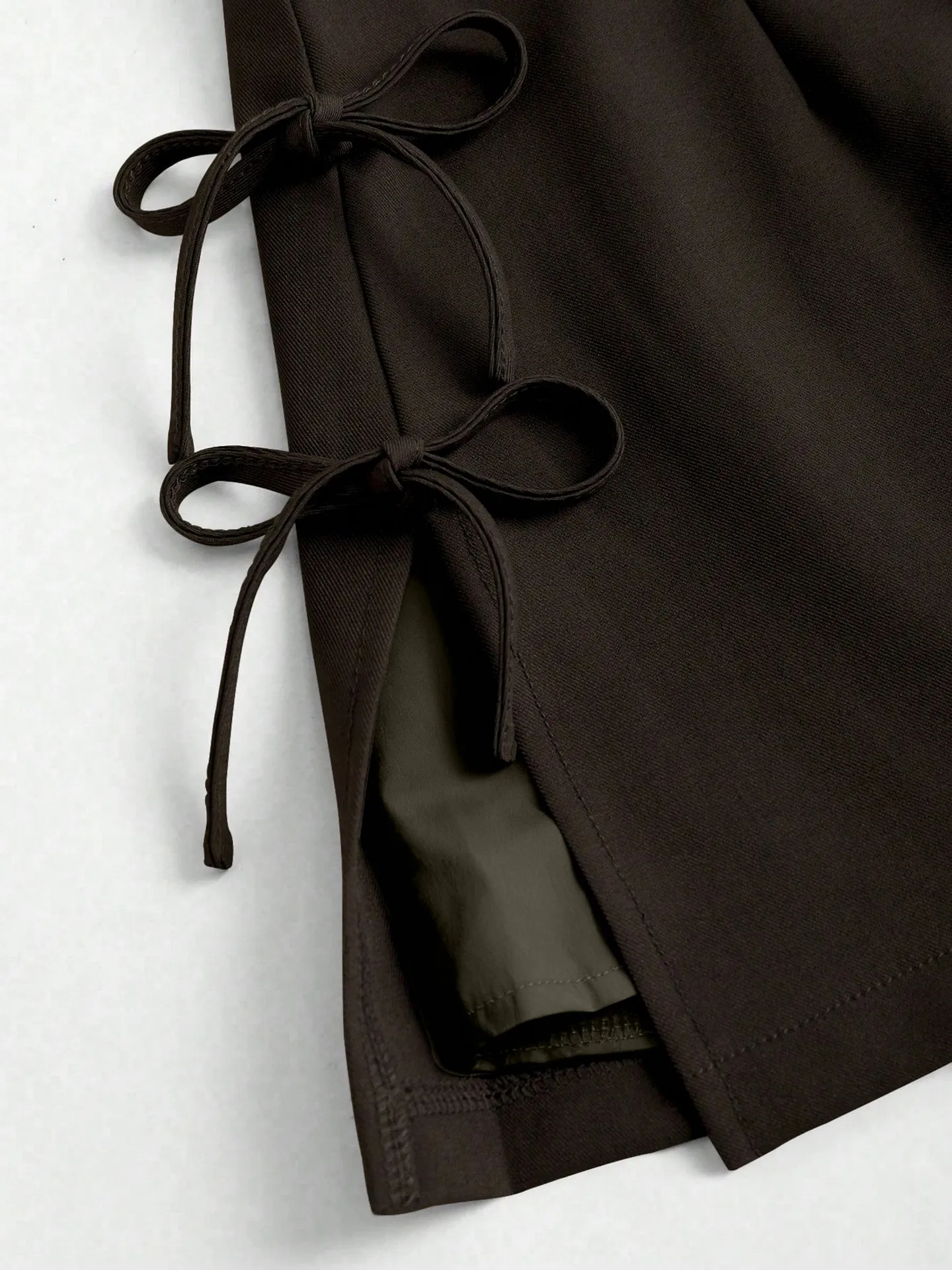 Iva Bow Skirt