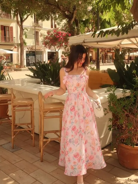 Find Your floral organza dress - For all the ways you love to dress. Find Your floral organza dress - For all the ways you love to dress.