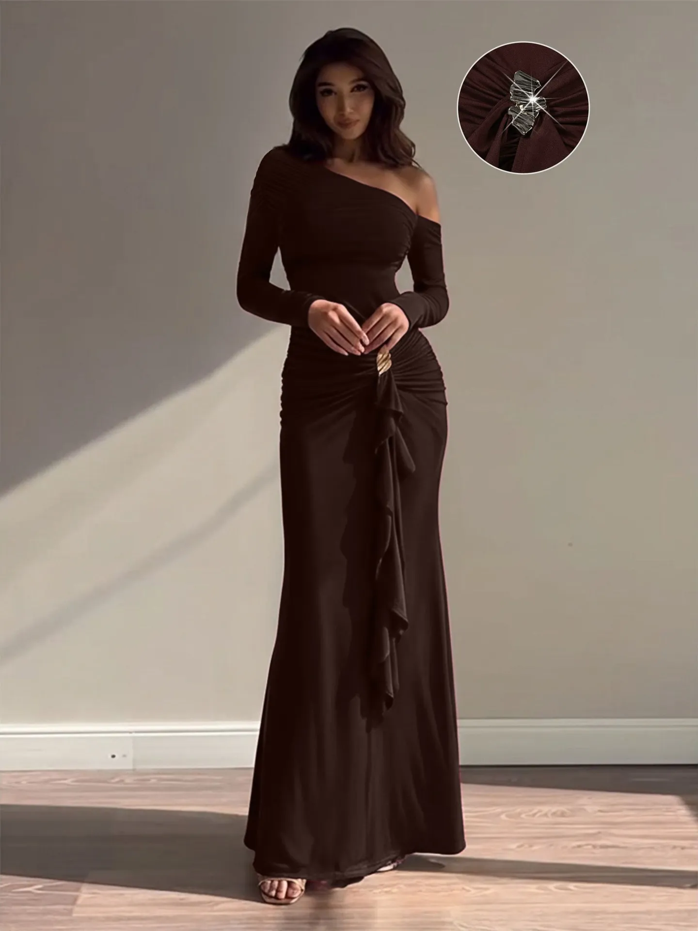Asymmetric Bodycon Dress | Savana | Bestsellers
