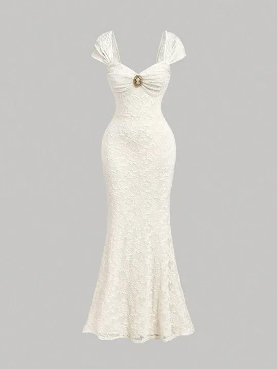 Embroidered Bodycon Dress | Savana | Bestsellers