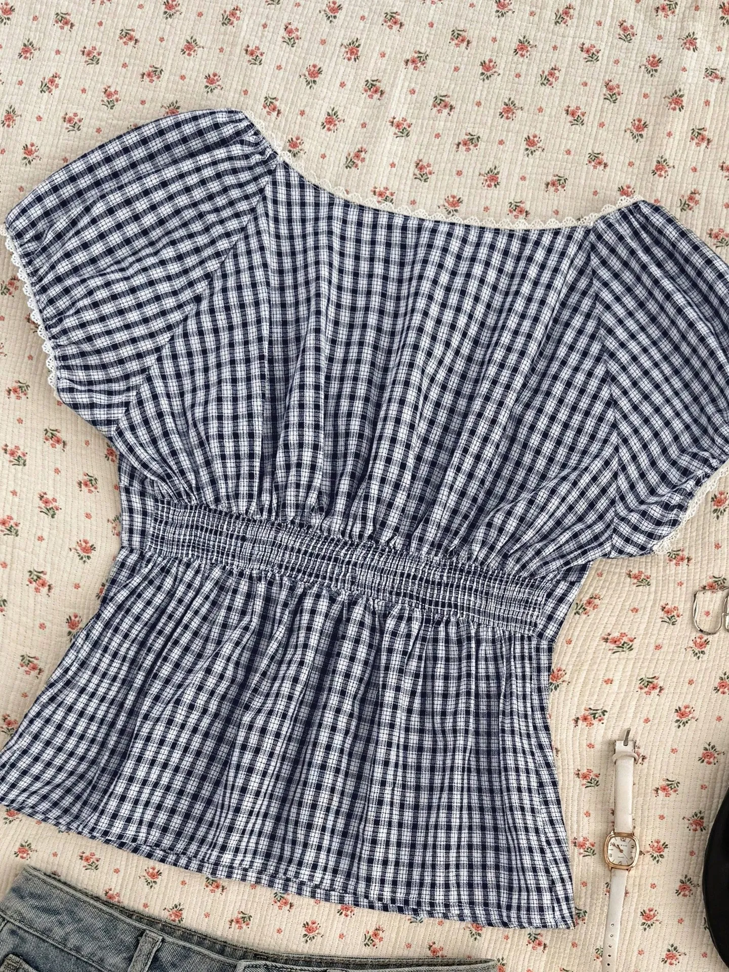 Lace trim detailed woven top