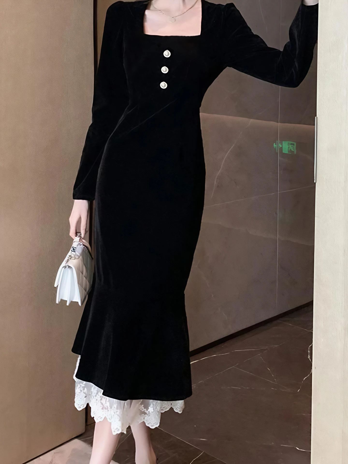 Bodycon Ruffles Sleeves Dress