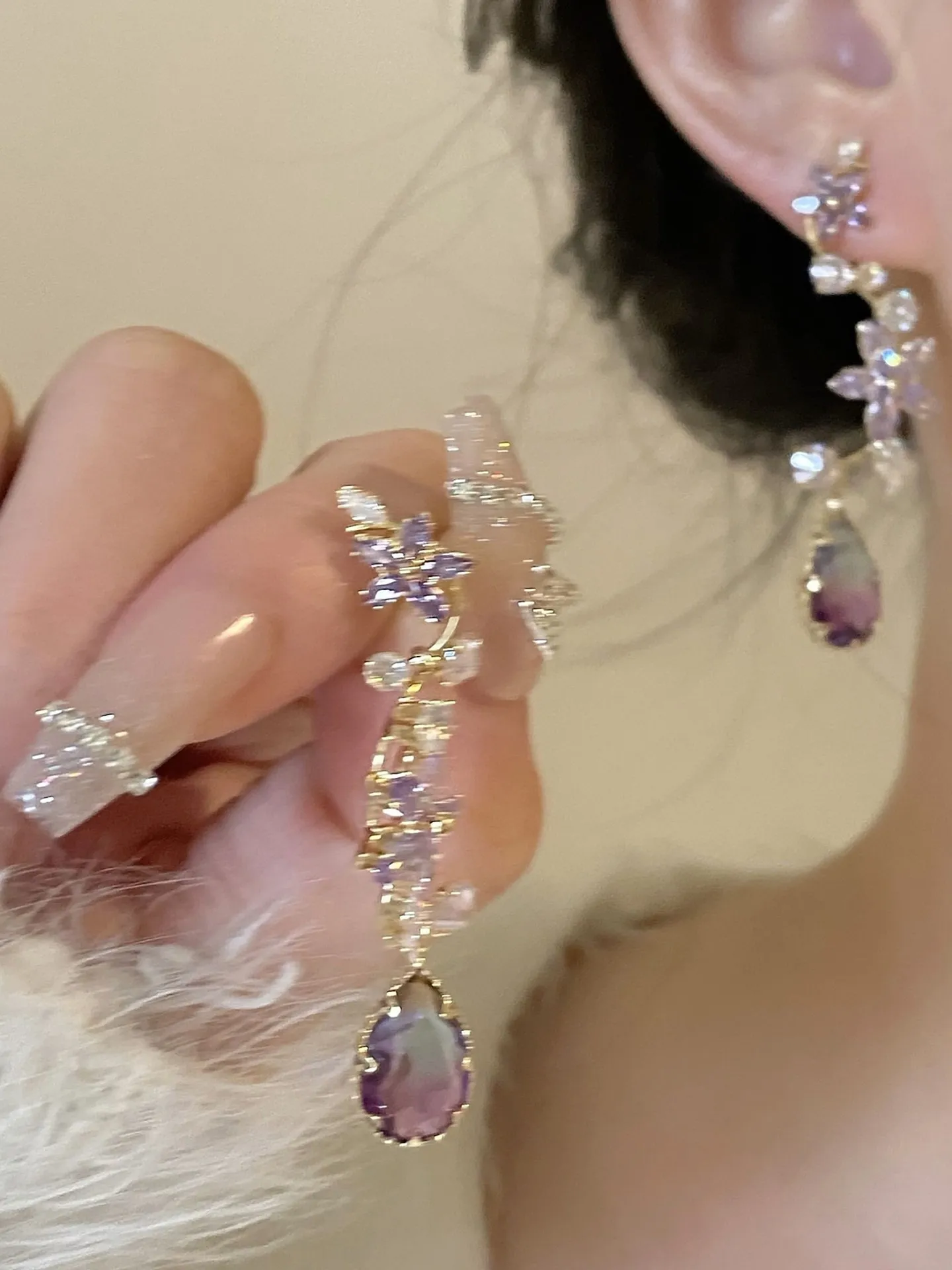 Mame Organic motif Glass Earrings clear FOR MOM Clear Floral