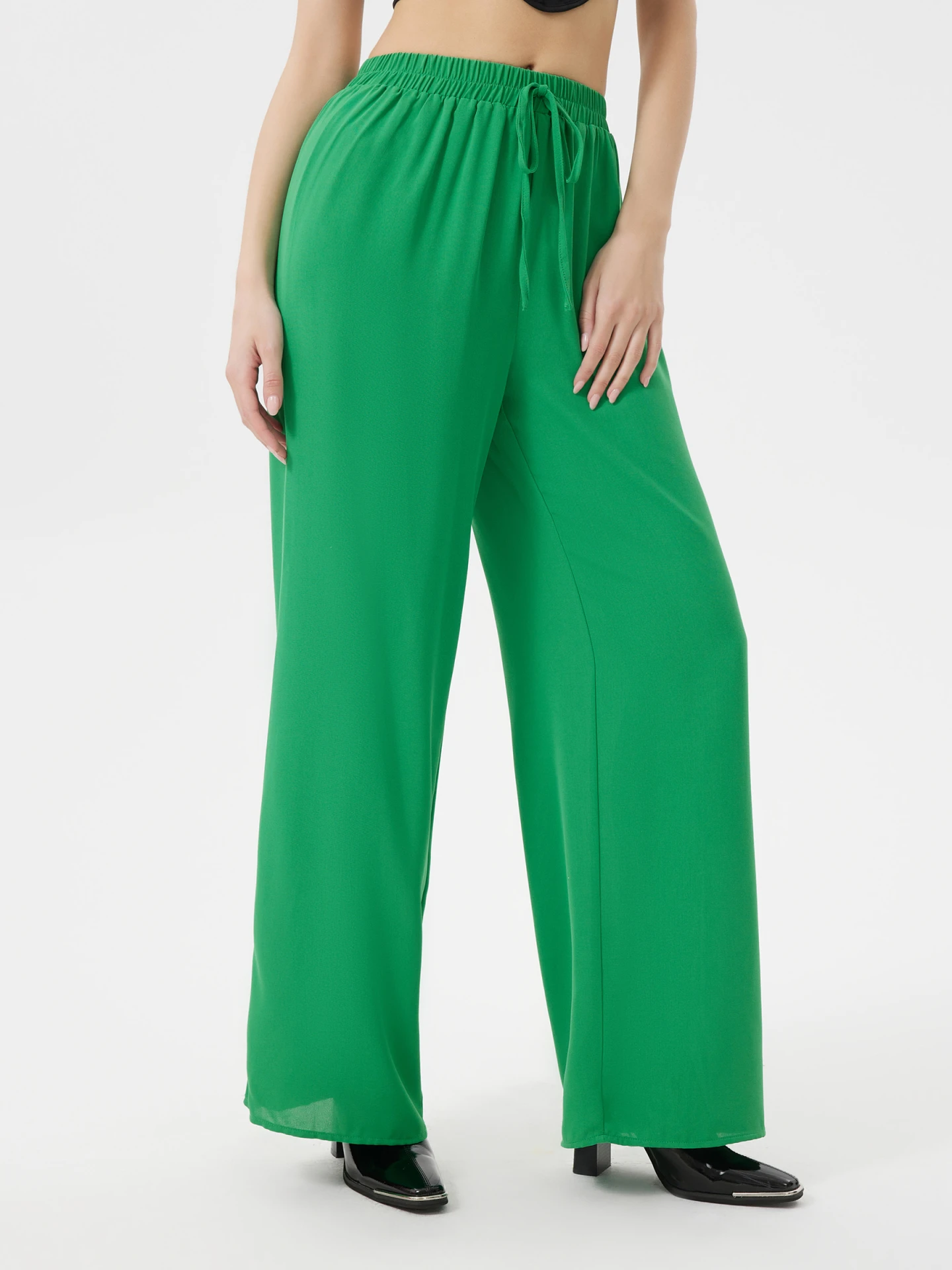 【ZELENA】Lace pants ZELENA】Lace pants Floral Techno Lace Pleated Tapered Pants