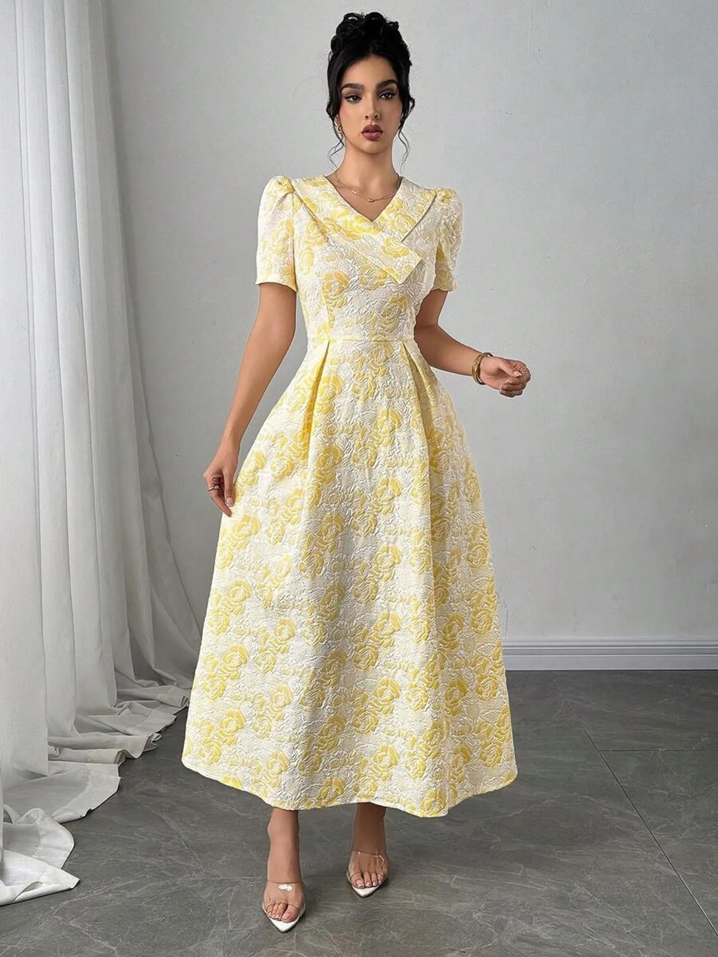 a line dresses for summer A-line Tulle Cute Strapless Short Homecoming Dress Spring Outfits Summ –  SELINADRESS main image 0