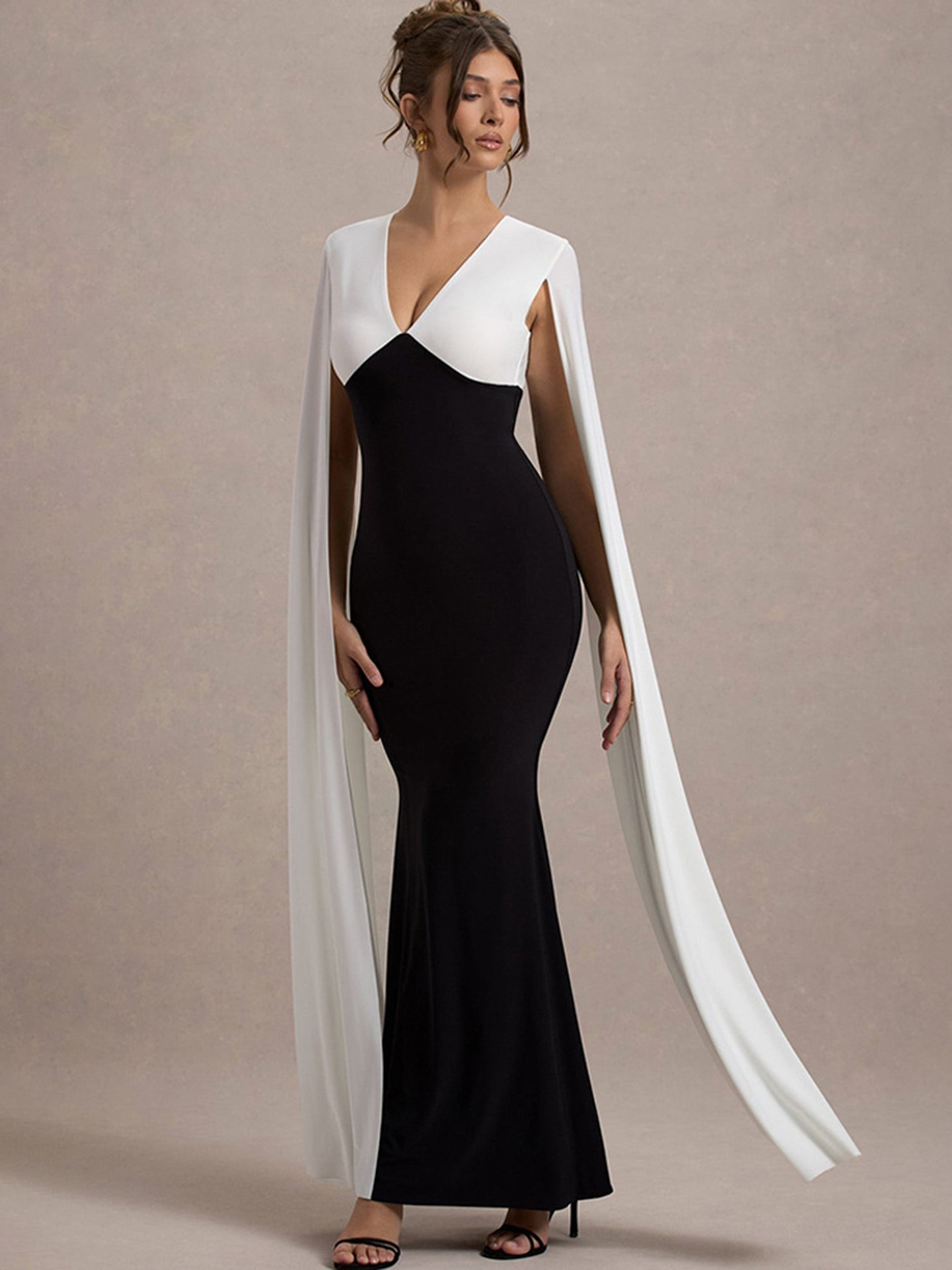 Black-White Ribbon Bodycon Dress