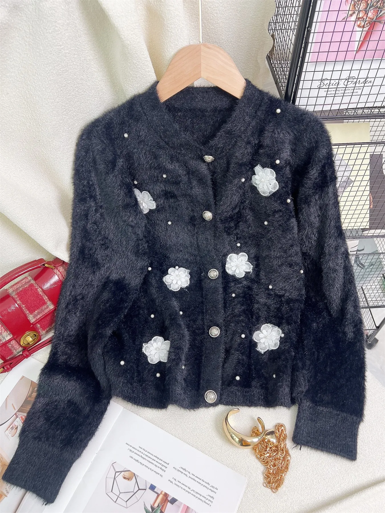 3D Floral Knit Cardigan | Savana | Bestsellers