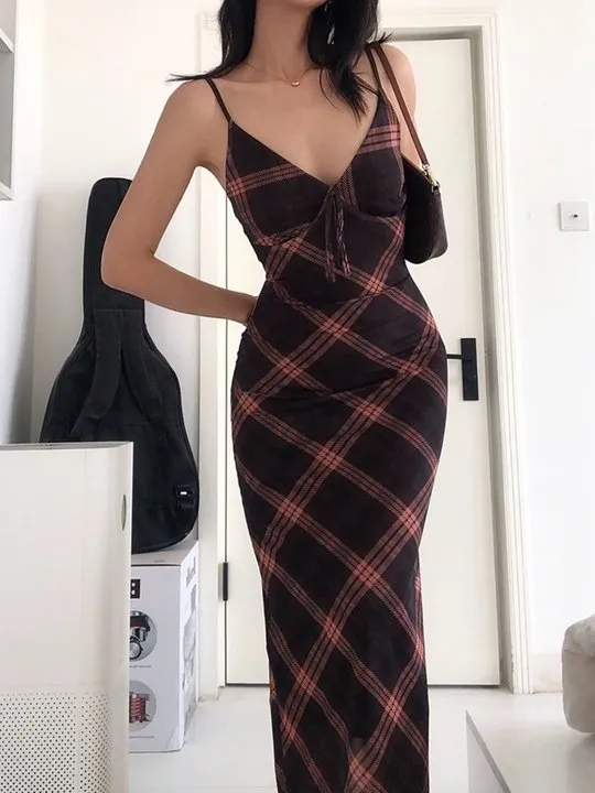 Ruffle Bodycon Dress | Savana | Bestsellers