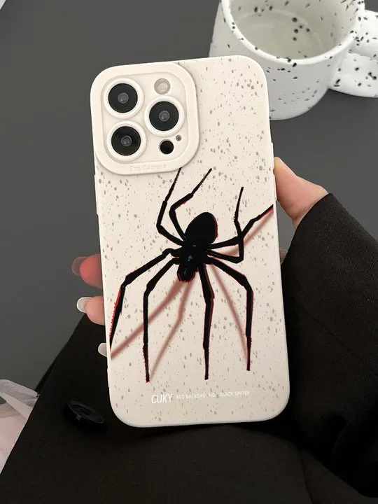 Halloween Spider Phone Case | Savana | Bestsellers Halloween Spider Phone Case | Savana | Bestsellers