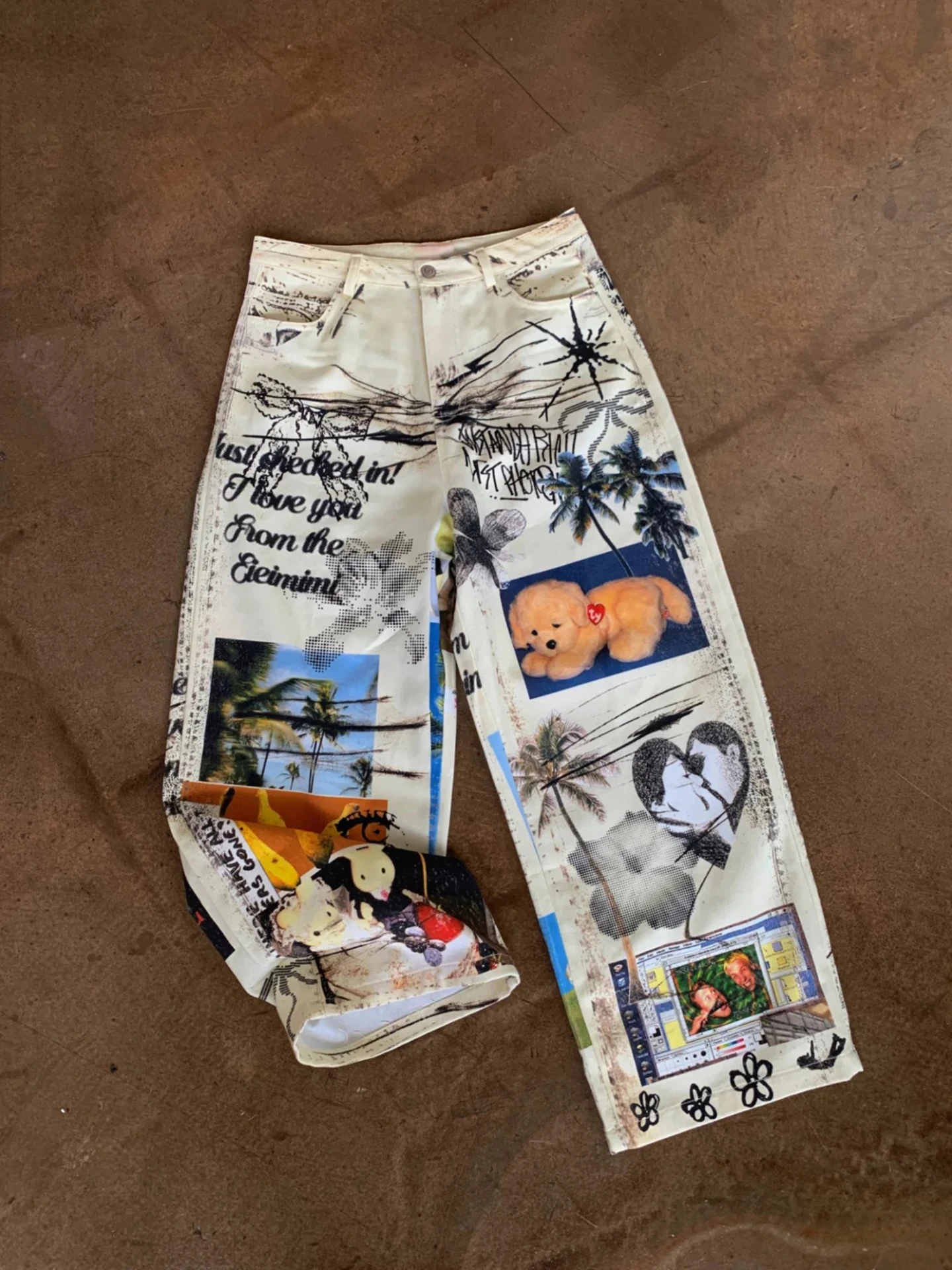 WHITE STRING CONTRAST EMBROIDERED JEANS