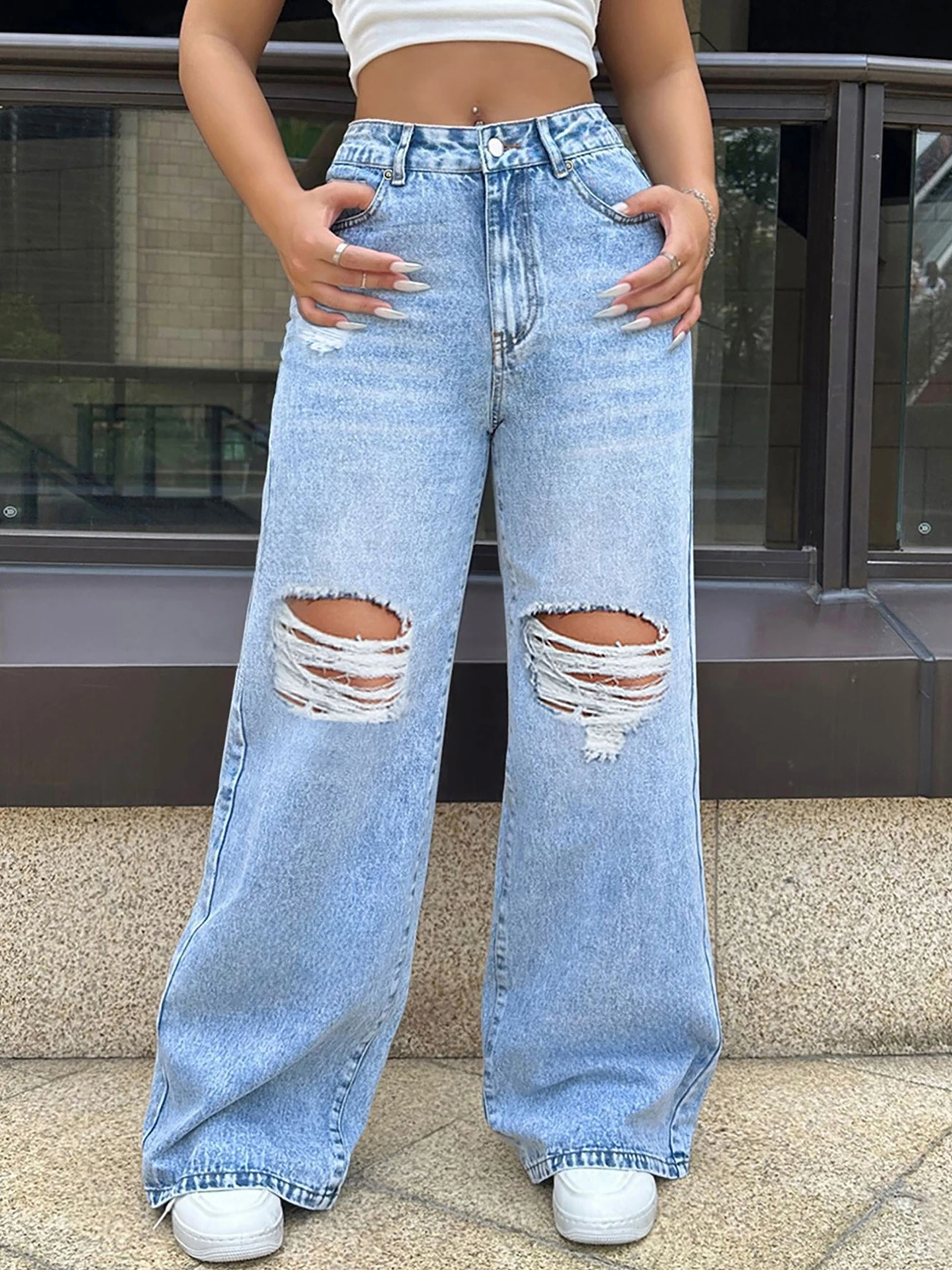 Ripped Wide Leg Jeans | Savana | Bestsellers