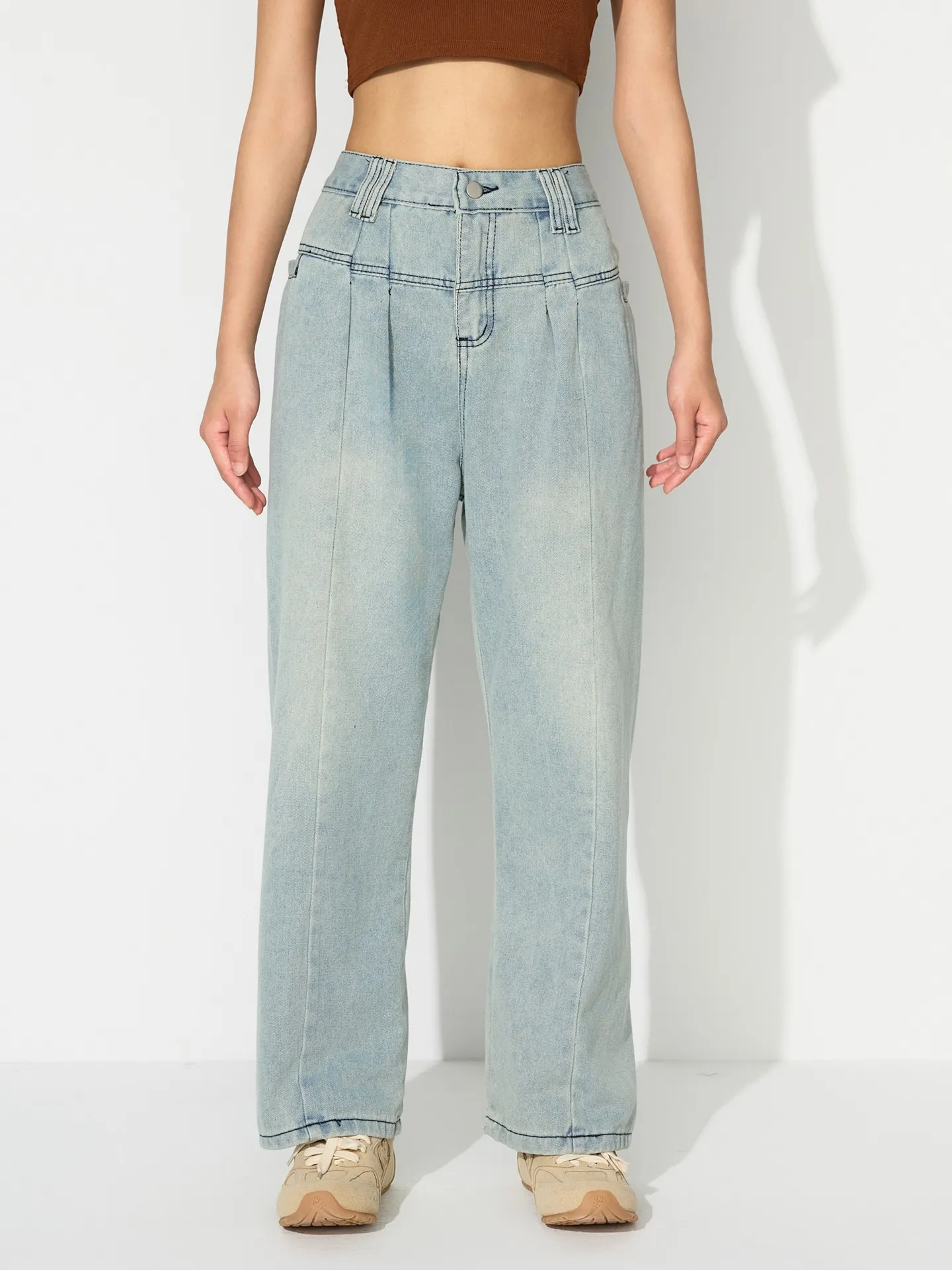 Darted Wide Leg Jeans