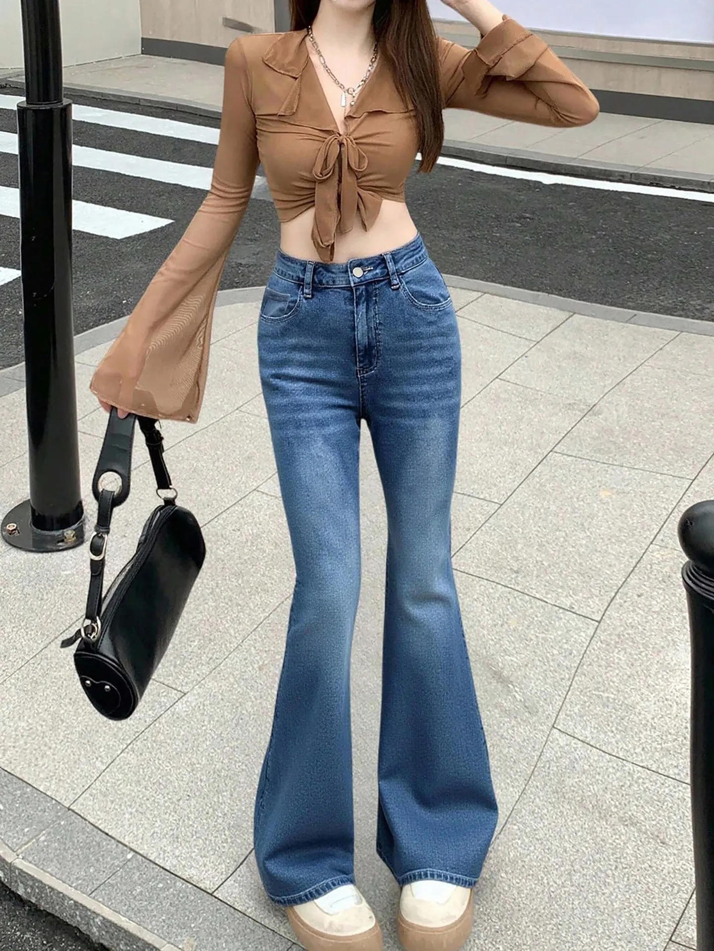 Medium Stretch ] High Waist Dark Wash Flare Leg Jeans | Savana