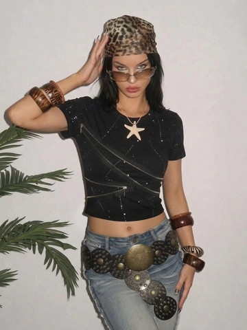 Decorative Zipper Pullover T-Shirt