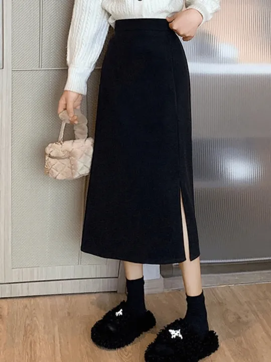 Slit Minimalist Straight Skirt