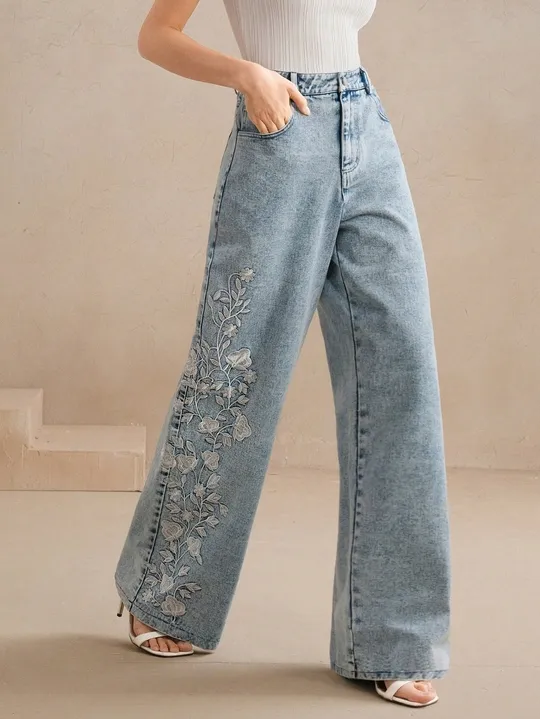 Slight Stretch ] High Waist Light Wash Flower Embroidered Straight